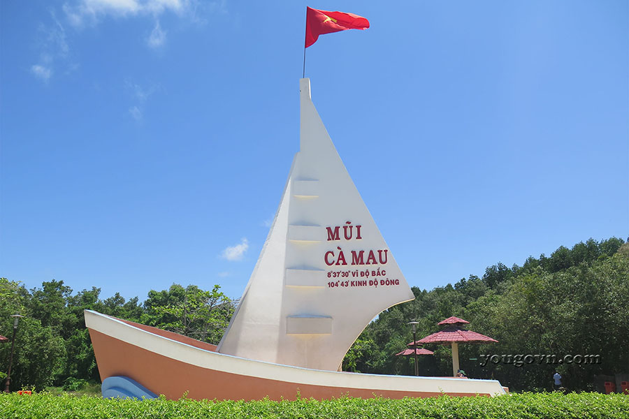 Mũi Cà Mau là địa điểm tận cùng của đất nước. 