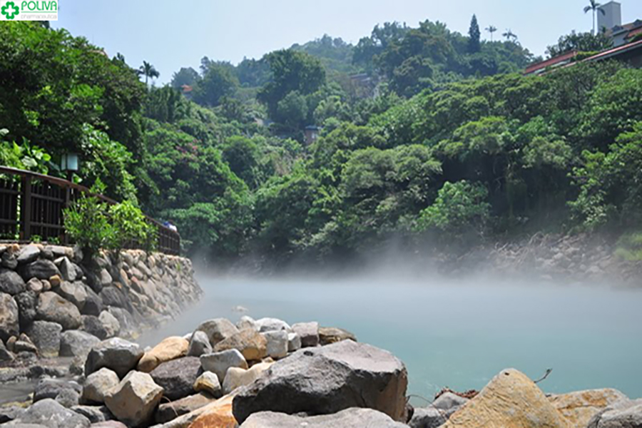 Suối khoáng nóng Hue Pe là suối khoáng tự nhiên.